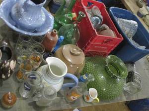 lot 197 image: Vintage Glasses, Home Dcor & More...