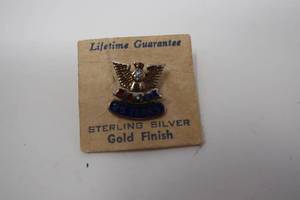 lot 95 image: Sterling Silver Gold Finish Pin