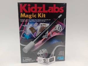 lot 111 image: 4M Kidz Labs Bundle