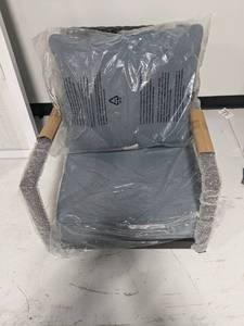 1 Wicker Outdoor Patio Motion Lounge Chair.