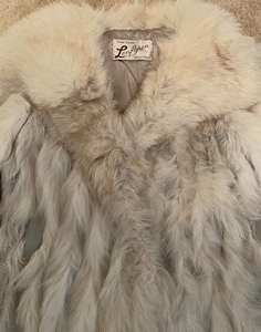 lot 19 image: Leafgren Fine Furs Coat