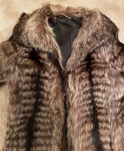 lot 39 image: More Fun with Furs