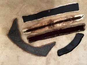 lot 91 image: Lot of FUN Fur Accessories