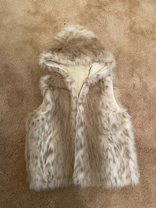 lot 64 image: Reversible Vest Fur and Cloth