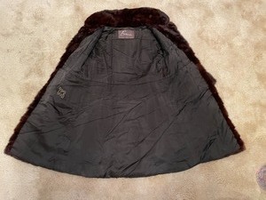 lot 60 image: Evans Fur Coat