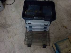 lot 11 image: Tackle Box 13 x 10 x 14...