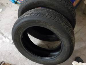 lot 24 image: 2 Dunlop Tires...