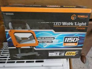 lot 45 image: Torelli LED Work Light Portable...