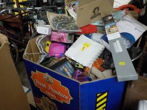 lot 64 image: Pallet of Overstock and Returns fro...
