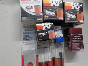 lot 66 image: Auto Craft and K&N Products...