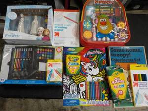 lot 86 image: Childrens Arts and Craft Lot...