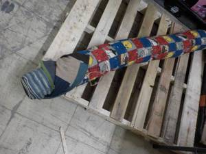 lot 126 image: Vintage Quilt 5 ft wide length unkn...