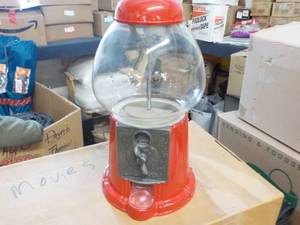 lot 131 image: Carousel Candy Dispenser 15 height...