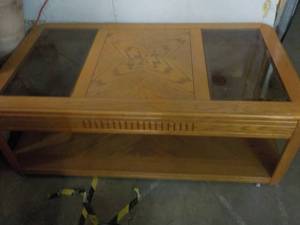 lot 261 image: Coffee Table 50 x 28 x 18...