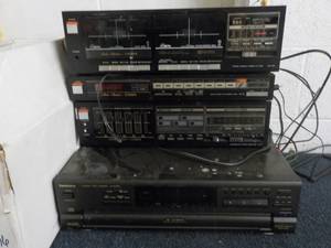 lot 278 image: Lot of Electronics...