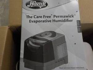 lot 294 image: Hunter Permavick Evaporative Humifi...