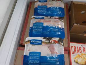 lot 324 image: 3 Frozen Pkgs Honey Suckle White Tu...