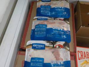 lot 325 image: 3 Frozen Pkgs Honey Suckle White Tu...