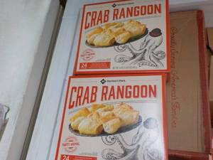 lot 328 image: 2 - 24 oz Frozen Crab Rangoon from ...