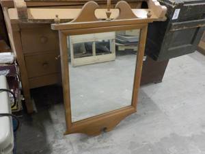 lot 342 image: Vintage Mirror in Wood Frame 25 x 3...