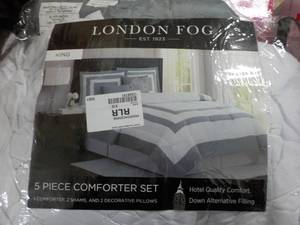 lot 373 image: London Fog King Size 5 pc Comforter...