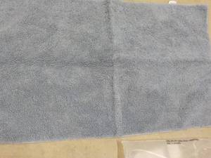 lot 397 image: 24 x 38 Blue Bath Rug...