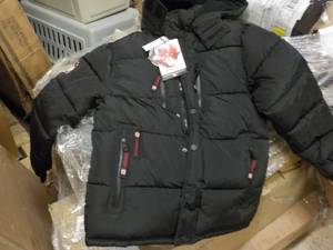 lot 398 image: Canada Weather Gear Coat Size M...