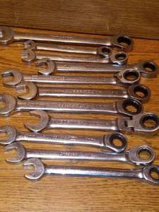 lot 21 image: Misc. SAE Metric combination gear wrenches