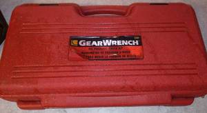lot 34 image: Gear wrench cooling system diagnostic tool