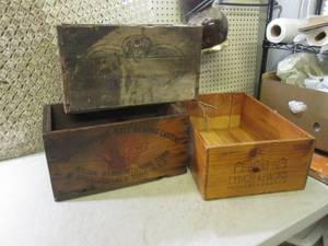 lot 22 image: (BS) 3 Vintage Wood Crates See Phot...
