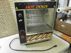 lot 134 image: (EW3) STAR Hot Dog Broiler with Bun...