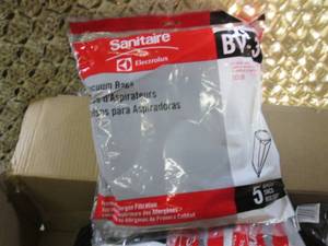 lot 142 image: (RM2) 9 Packs of Sanitaire by Elect...