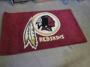 lot 168 image: (F-3) Redskins Rug Good Quality Thi...