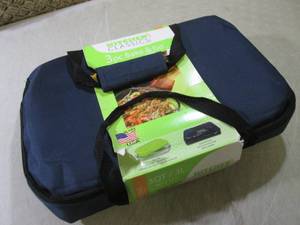 lot 217 image: (C-4) 3pc Bake and Go 3 Qt with Lid...