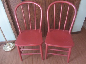 lot 18 image: Bentwood Chairs