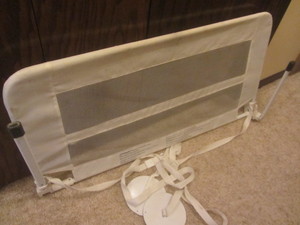 lot 47 image: Bed Rail