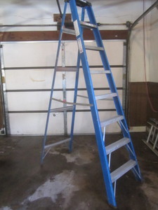 lot 75 image: Keller 8ft Step Ladder