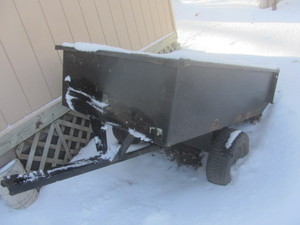 lot 78 image: Yard Dump Trailer