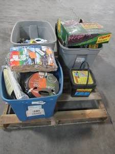 lot 600 image: WHOLESALE MIXED PALLET OF MISCELLANEOUS WEED TRIM WIRE, GARDEN EDGING, SUN SHADES AND MORE