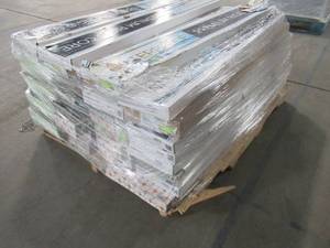 lot 310 image: WHOLESALE MIXED PALLET OF MISCELLANEOUS COMPOSITE, LAMINATE AND VINYL FLOORING