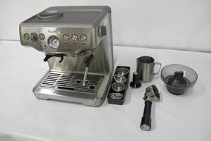 lot 2 image: Breville - the Barista Express Espresso Machine