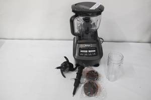 lot 21 image: Ninja - Mega Kitchen System - Black