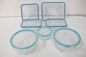 lot 73 image: Snapware Pure Pyrex 14 Piece Glass Food Storage Set- Clear