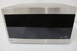 lot 85 image: LG - NeoChef 0.9 Cu. Ft. Compact Microwave with EasyClean - Stainless steel
