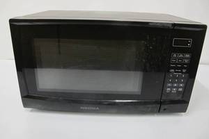 lot 87 image: Insignia - 0.7 Cu. Ft. Compact Microwave - Black