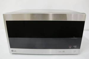 lot 93 image: LG - NeoChef 0.9 Cu. Ft. Compact Microwave with EasyClean - Stainless steel