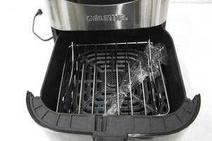 lot 116 image: Gourmia Stainless Steel 6 Quart Digital Air Fryer