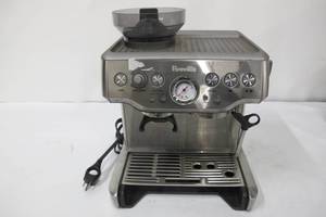lot 139 image: Breville - the Barista Express Espresso Machine