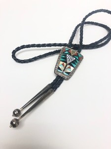 lot 24 image: Beautiful Signed Southwestern Zuni Inlaid Sterling Silver Bolo Tie - R.L. Yuselew