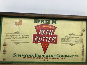 lot 94 image: Complete Set of 12 Antique KEEN KUTTER Forks and Knives wOrig Wood Case